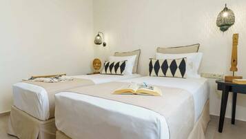 Zimmersafe, Bügeleisen/Bügelbrett, kostenloses WLAN