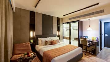 Premium-sengetøj, minibar, pengeskab på værelset