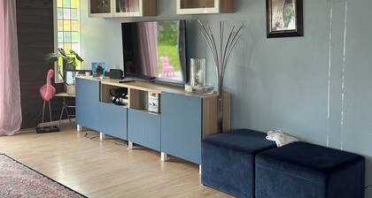 Charming 1-bedroom house with WiFi, AC in lovely Ridabu Hamar