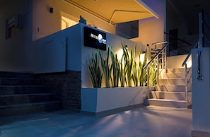 Property entrance - SIDONIA SUITE (Viannos)