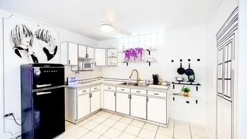 Microwave, oven, stovetop