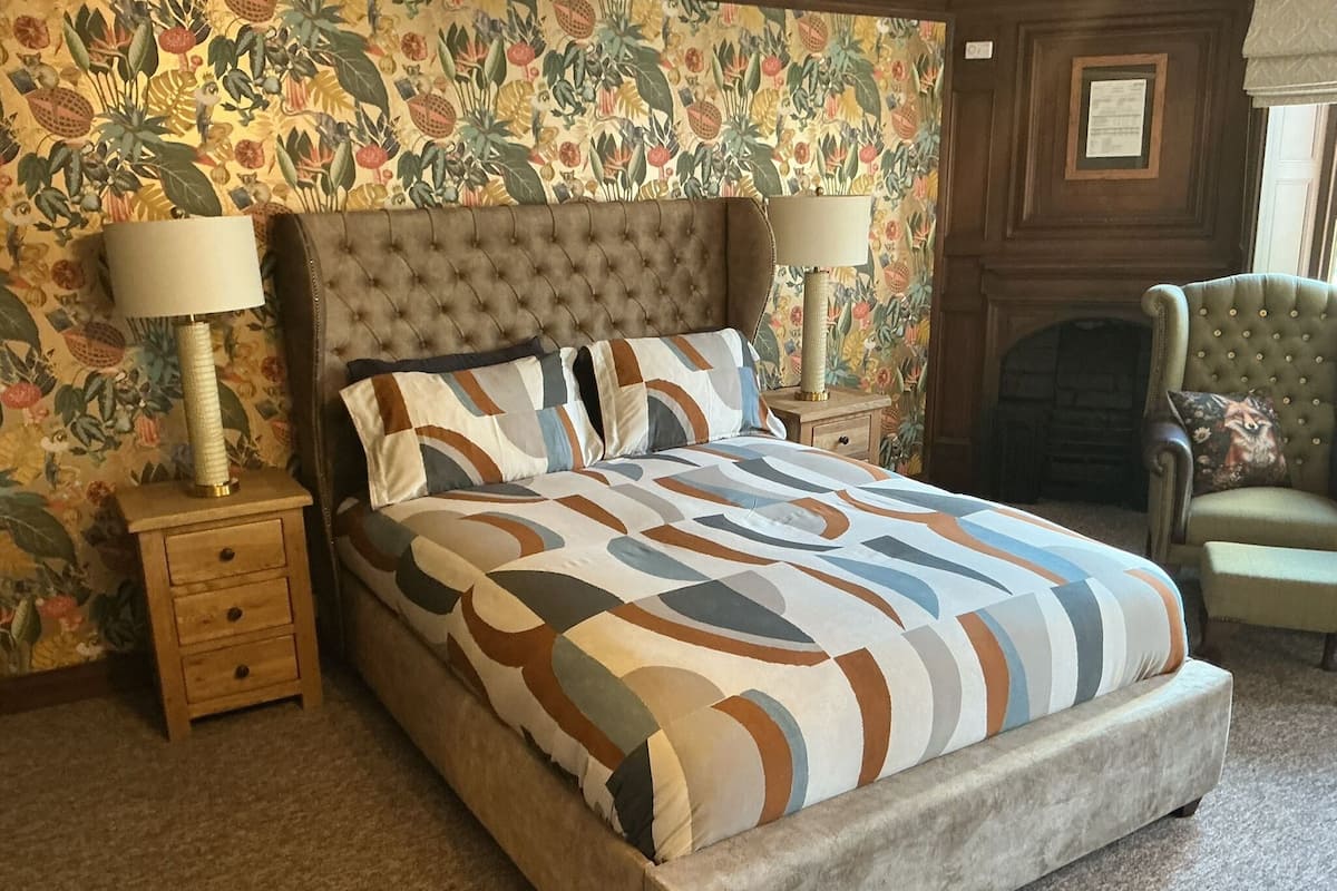 تجهيزات عازلة للصوت وواي فاي مجانًا