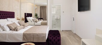 VALBRIONE -Luxury Room & Suites