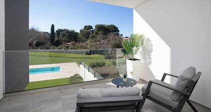 VALBRIONE -Luxury Room & Suites