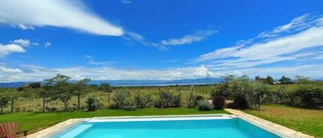 Alberca al aire libre