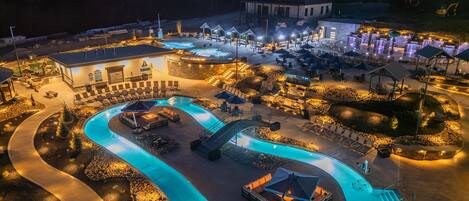 Una piscina techada, una piscina climatizada