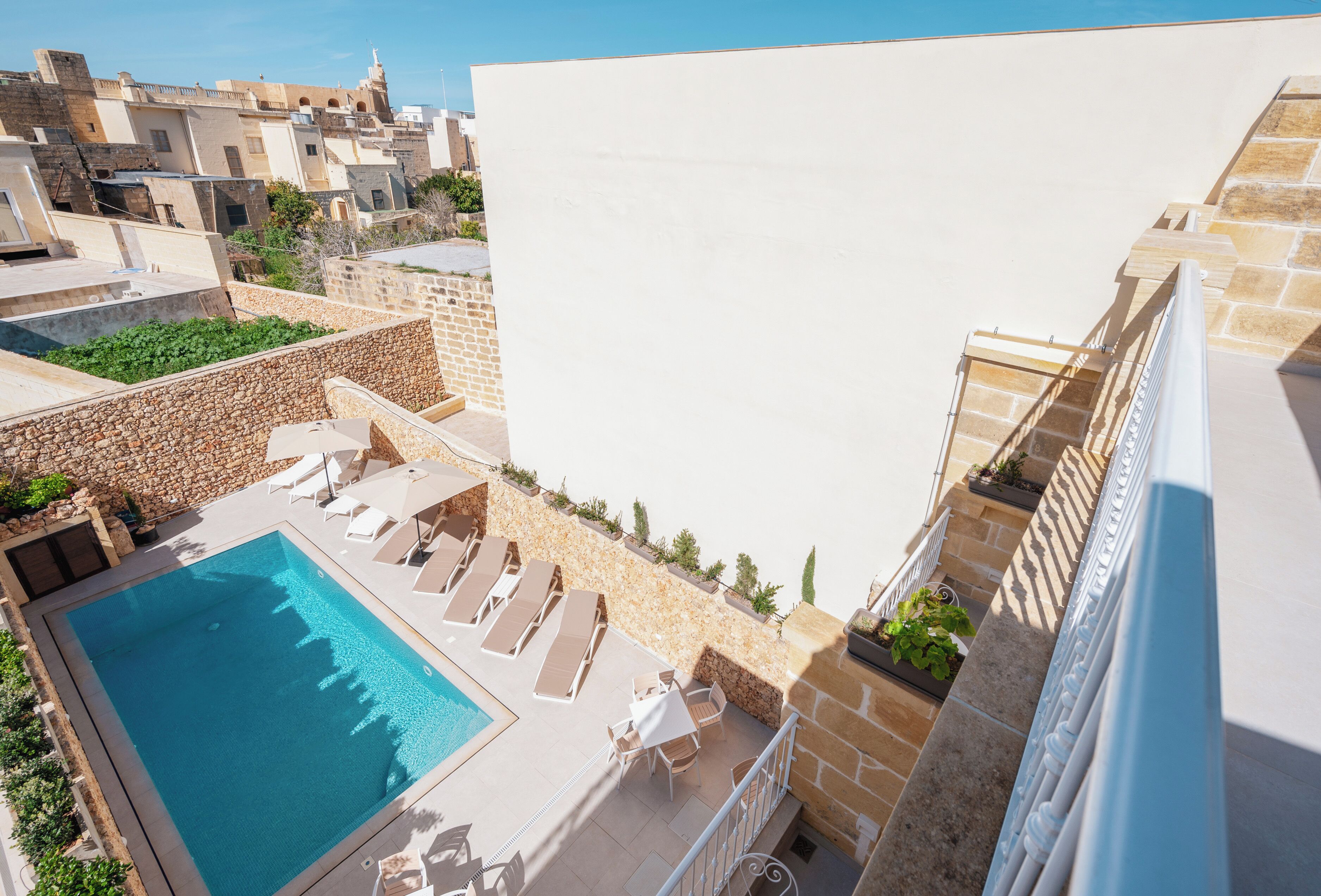 Classic-Doppel- oder -Zweibettzimmer, Poolblick | Blick vom Balkon