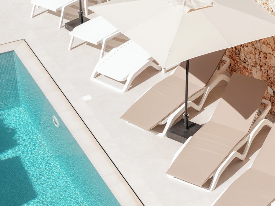 Seasonal outdoor pool