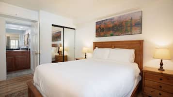 1 bedroom, desk, WiFi (free), bed sheets