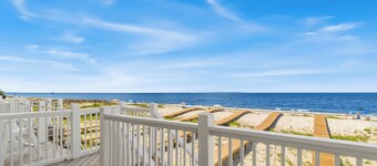 Beachfront, Stunning Views & Direct Beach Access!