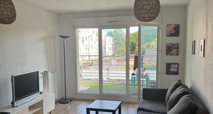 Appartement calme en résidence trÚs bien situé