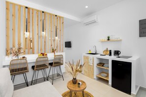 Interior - Plori Suite 1 (Naousa)
