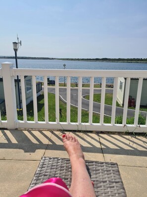 Apartment, 3 Bedrooms, Terrace, Garden View | Property grounds