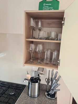 Apartment, 3 Bedrooms, Terrace, Garden View | Interior