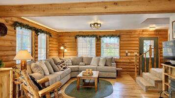 Kabin, 3 kamar tidur | Area keluarga | Layanan streaming