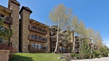 Condo, 3 Bedrooms | Exterior