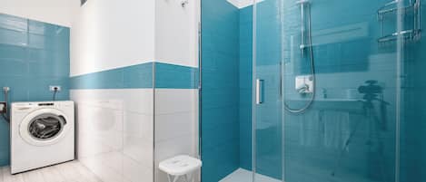 Appartement Confort, balcon, vue ville | Salle de bain