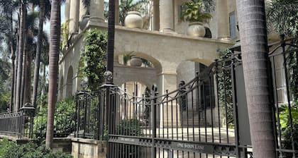 The Orchard: Island Breeze & Mango Trees, St James, 5min drive to nearest beach