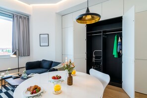 Dining - Vienna Residence, Philips Haus - Euro Plaza #6536 (Vienna)