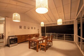用餐