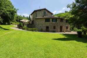 Exterior - Villa la Pecine by MMega (Gaiole in Chianti)