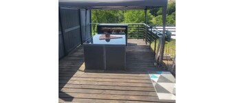House with panoramic view heated pool and jacouzzy