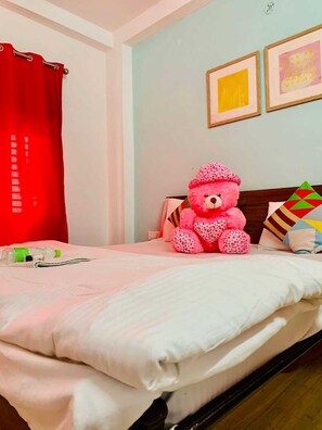 Deluxe Room - Green Orbit Hotel (New Delhi)