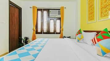 Deluxe Room | Rollaway beds, free WiFi, bed sheets