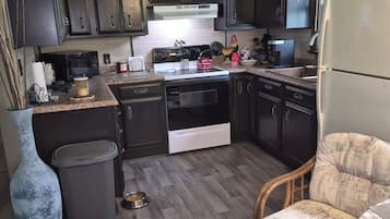 Microwave, oven, stovetop, paper towels