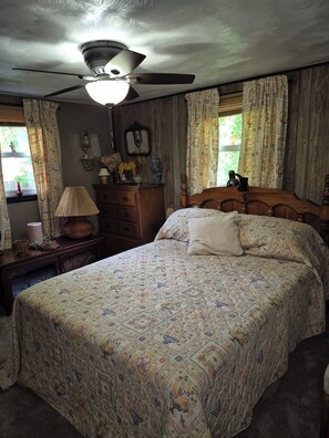 WiFi, bed sheets