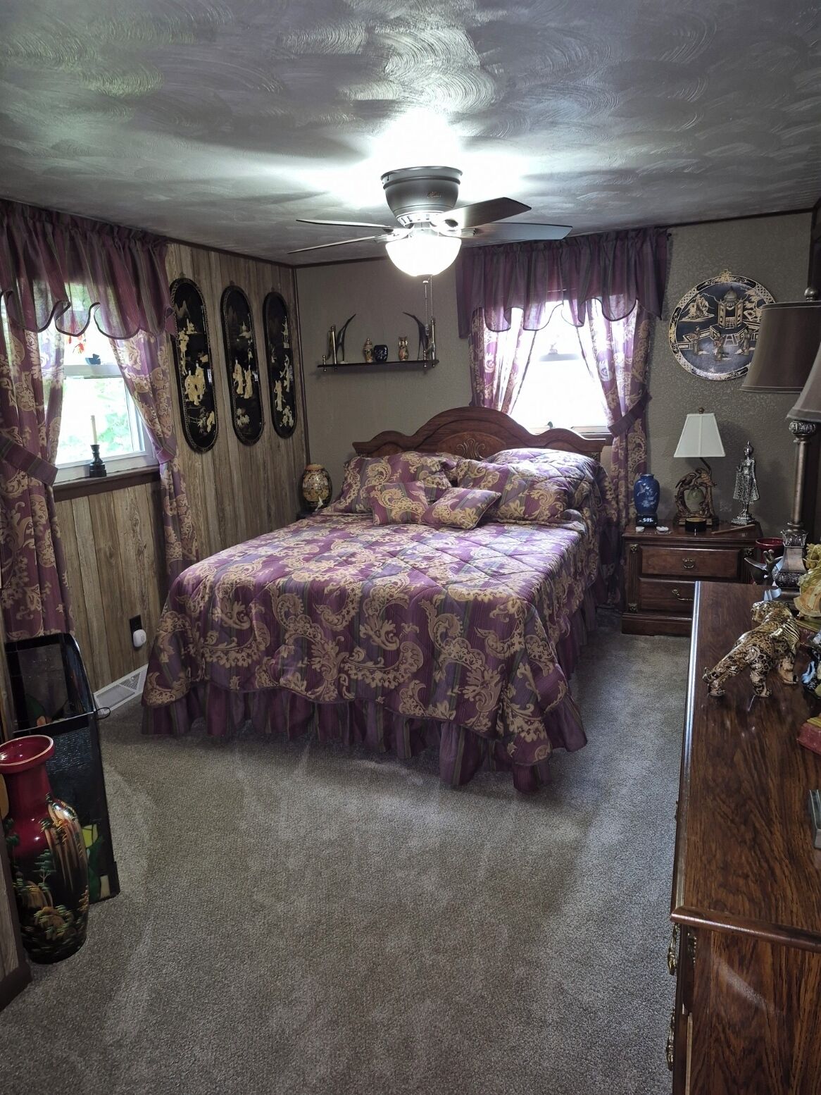 2 多间卧室、免费 WiFi、床单