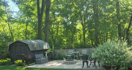 Ideal for traveling professionals. Private 2-bedroom home in peaceful Mansfield.