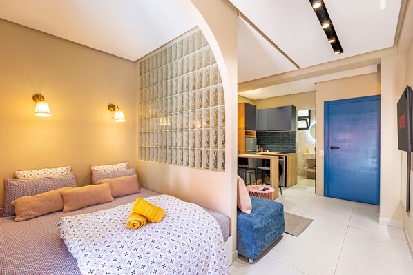 1 bedroom, iron/ironing board, WiFi, bed sheets