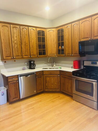 Condo in Hyde park 2 min UofC 6mi downtown