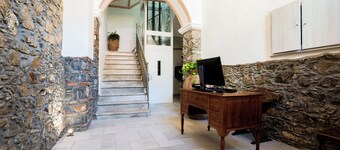 Harmonia home