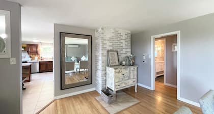 Penobscot View, 4 bedroom home in Rockland Maine