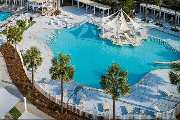 Indoor pool, outdoor pool