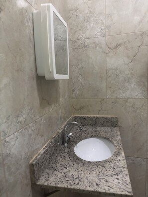 Handtücher, Toilettenpapier