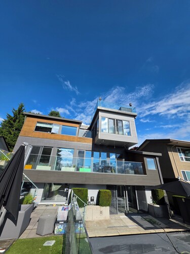 ⚽ FIFA World Cup Luxury Stay | Pool + Hot Tub + Views