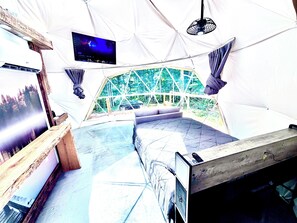 1 makuuhuone, ilmainen Wi-Fi, vuodevaatteet