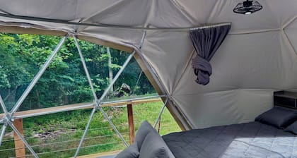 Luxury Dome • Hot Tub • Lake View • Near Marina