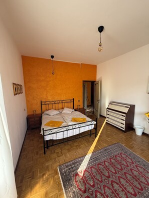 3 chambres, Wi-Fi, draps fournis