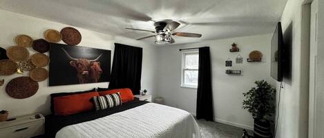 2 عدّة غرف نوم ومكتب ومكواة/لوح كي وواي فاي