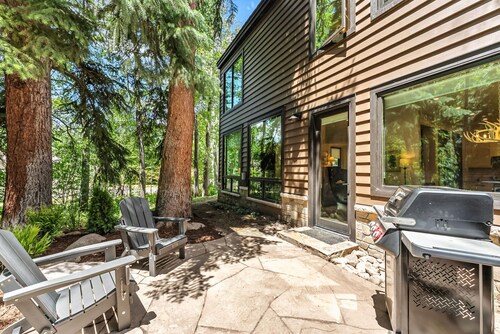 Modern Mountain Retreat in Vail