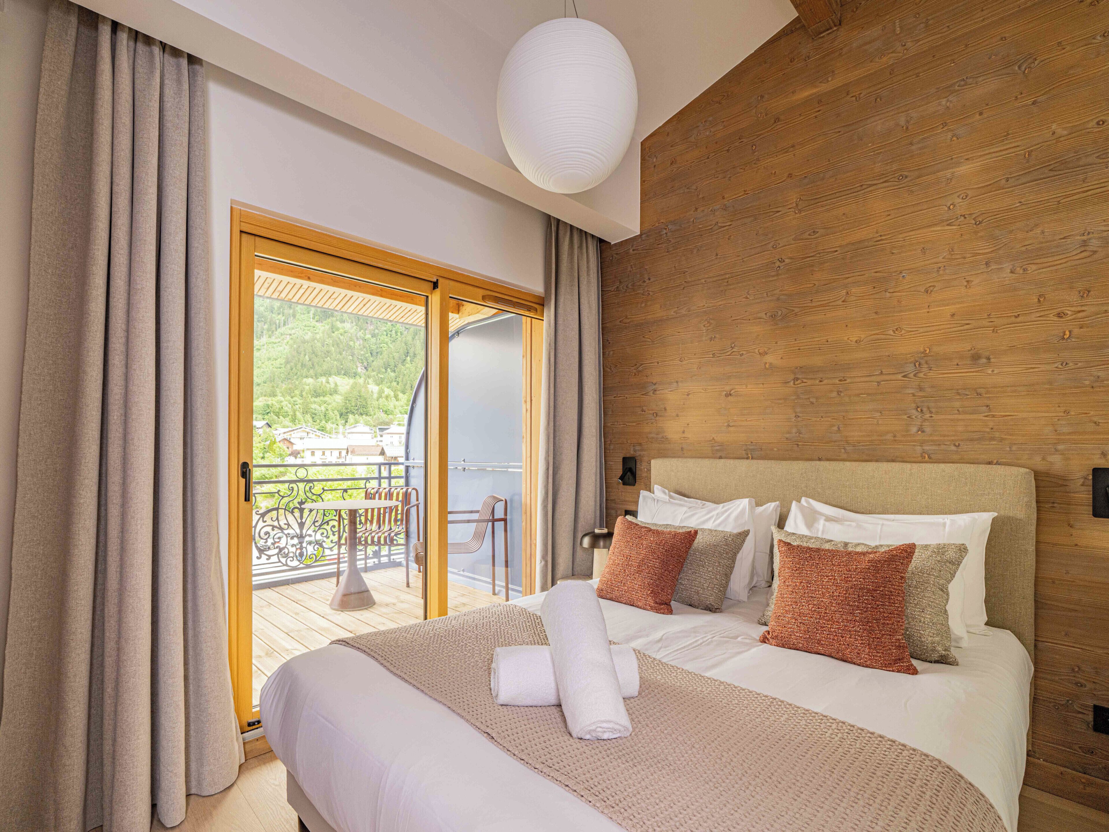 4 Schlafzimmer, Bügeleisen/Bügelbrett, Reisekinderbett, WLAN