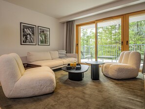 TV - Paradisa – Mer de Glace – Elegant brand new 3-bedroom apartment (Chamonix-Mont-Blanc)