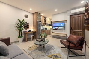 Royal studio suite, balkon | Italiaanse Frette-lakens, luxe beddengoed