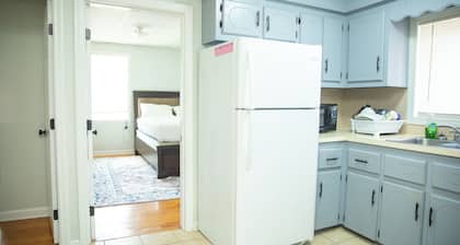 Urban Tranquility – Sleeps 6+