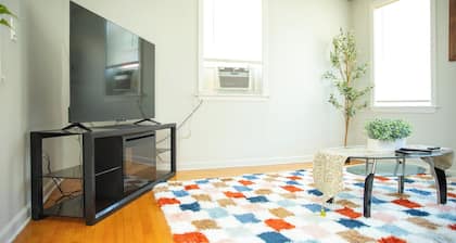 Urban Tranquility – Sleeps 6+