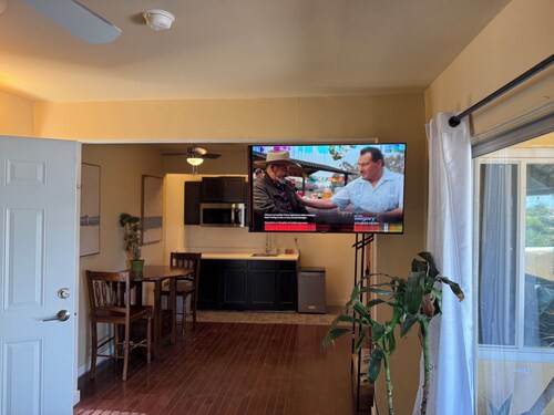 Peaceful 1 Bedroom Retreat in Pleasant Hillside SGV